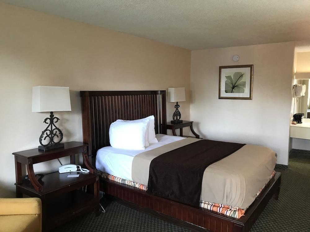 Quality Inn Tampa Luaran gambar