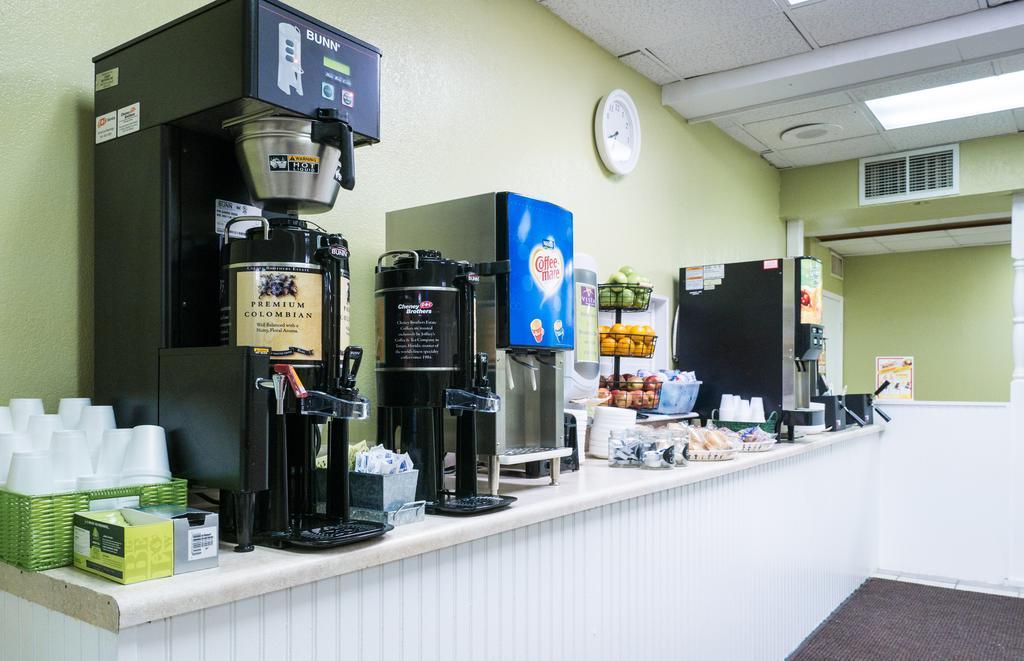 Quality Inn Tampa Luaran gambar